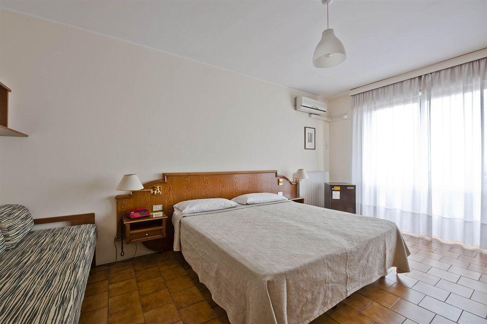 Hotel Residence Sogno Novara Exterior foto