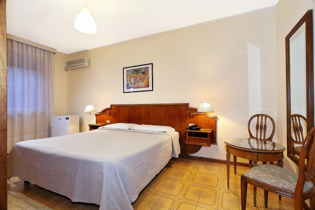 Hotel Residence Sogno Novara Exterior foto